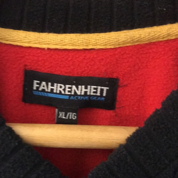 Men’s XL sweater - Picture 2 of 4